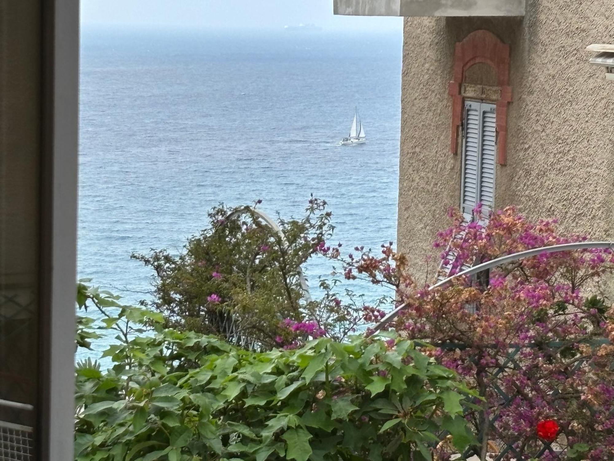 La Vespertina Bike&Sea Apartment Finale Ligure Bagian luar foto