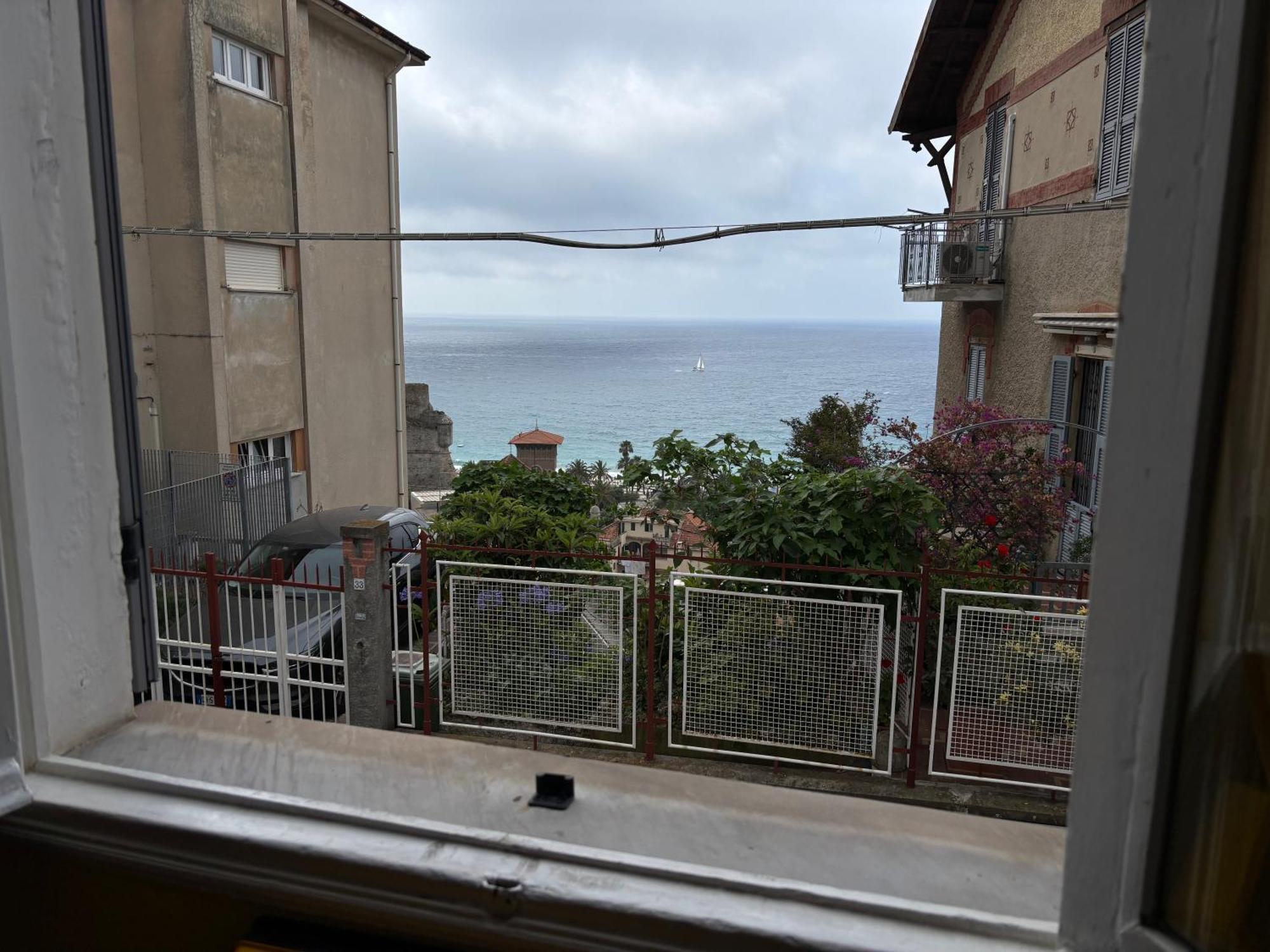 La Vespertina Bike&Sea Apartment Finale Ligure Bagian luar foto