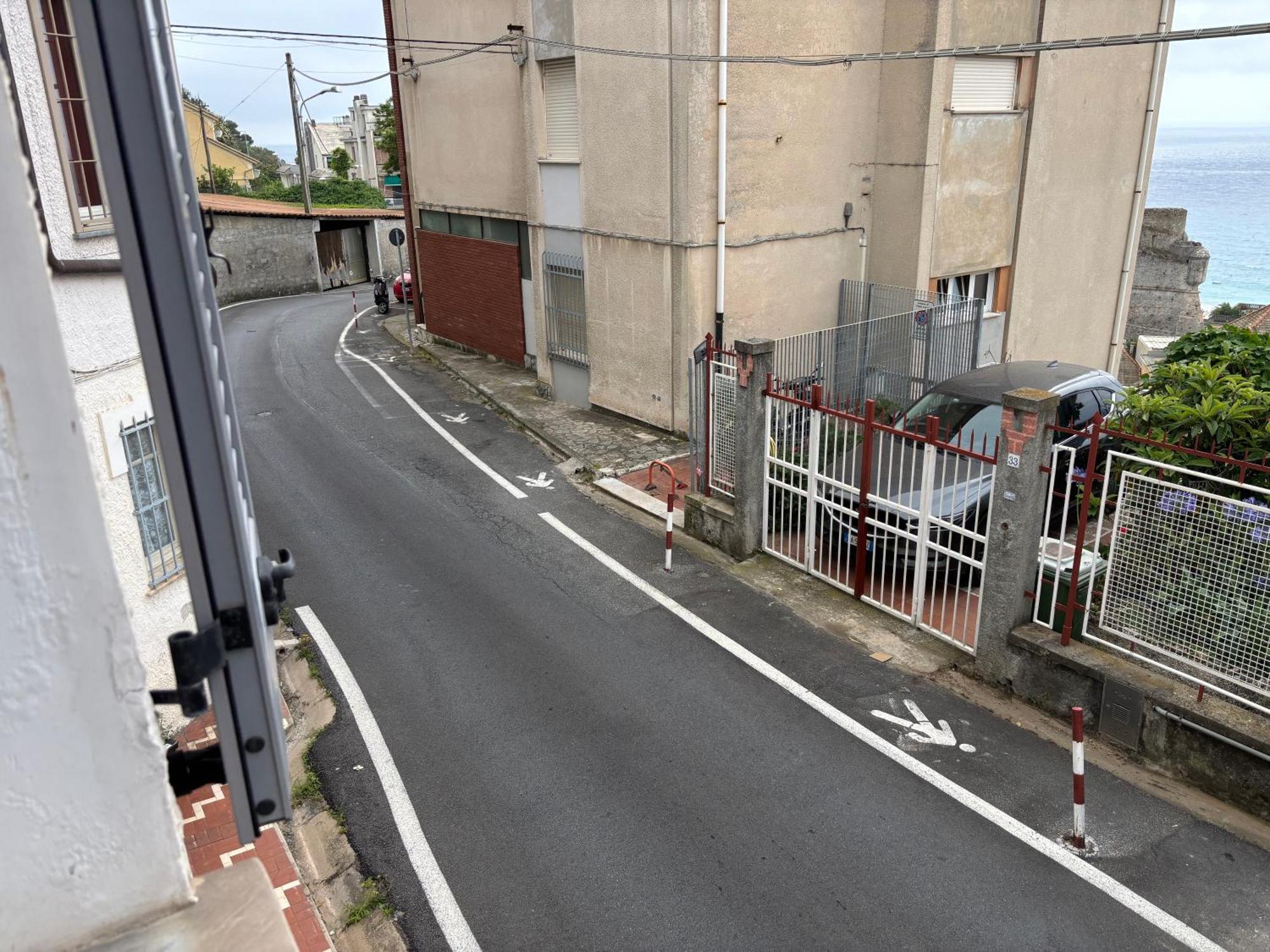 La Vespertina Bike&Sea Apartment Finale Ligure Bagian luar foto