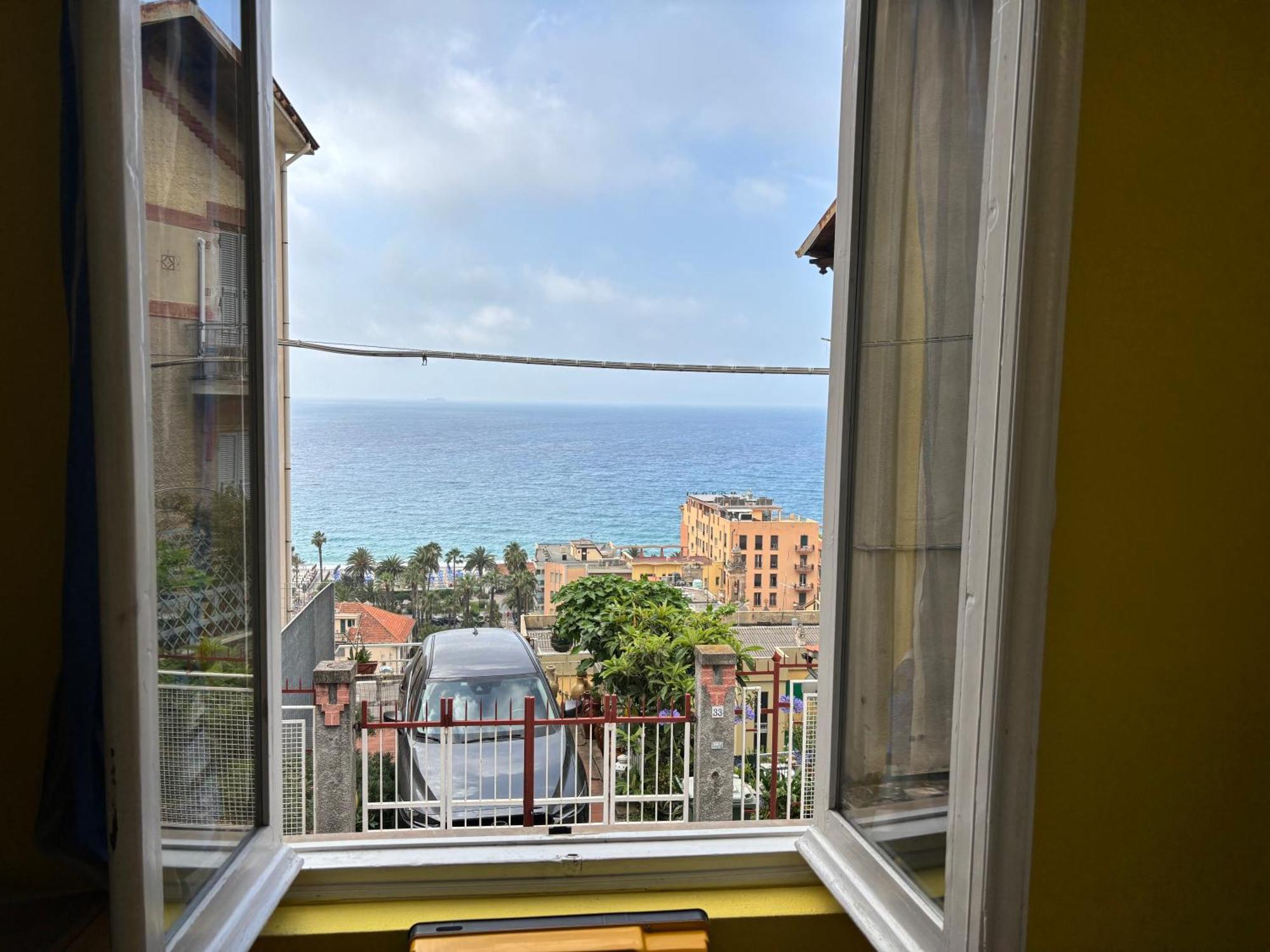 La Vespertina Bike&Sea Apartment Finale Ligure Bagian luar foto