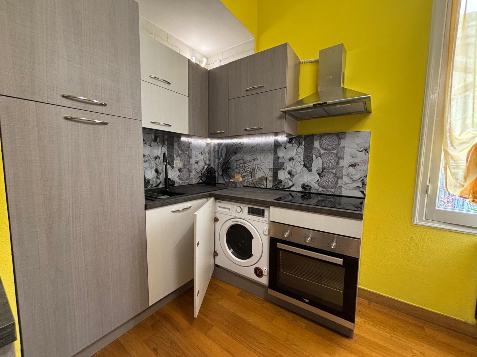 La Vespertina Bike&Sea Apartment Finale Ligure Bagian luar foto