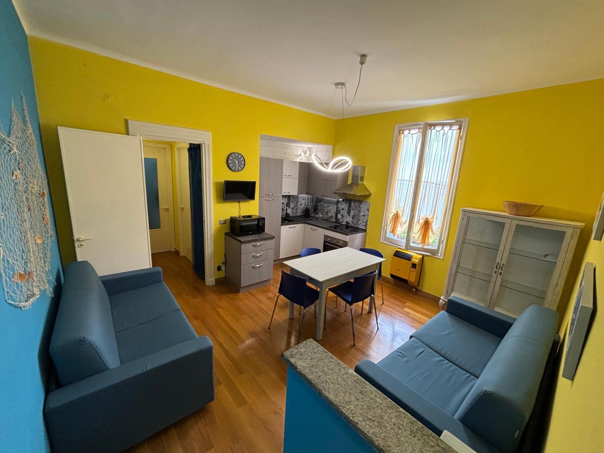 La Vespertina Bike&Sea Apartment Finale Ligure Bagian luar foto